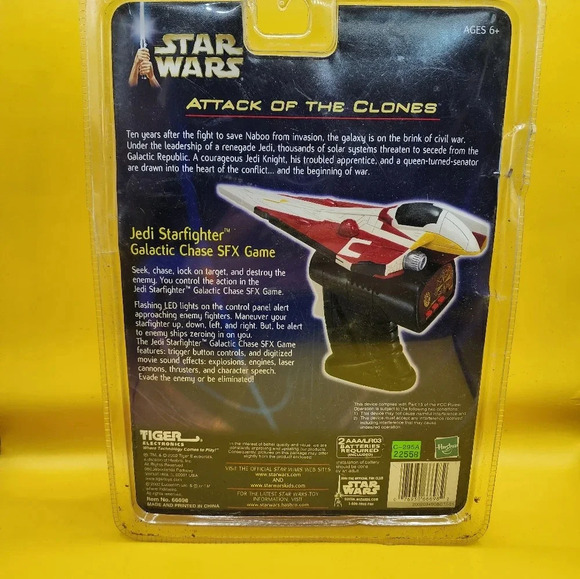 Star Wars Attack of the Clones Jedi Starfighter Galactic Chase SFX Game-New - Picture 4 of 4